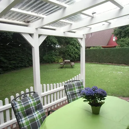 Holiday home Busche Re03 *